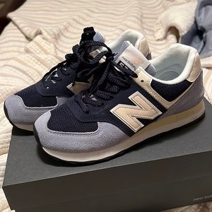 Women New balance 574 sneakers